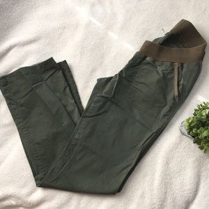 Motherhood maternity • green straight leg chinos